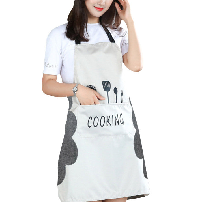 Full front view of the 71 by 72 centimeter Korean style waterproof apron.