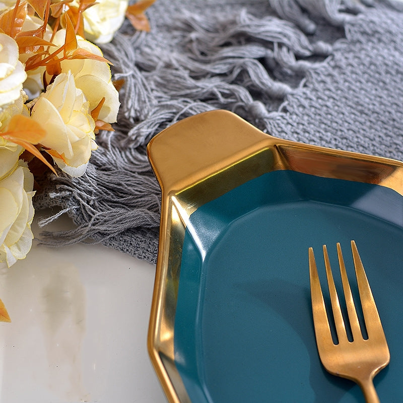 Close-up of the trendy dark green matte finish on the ceramic bowl.